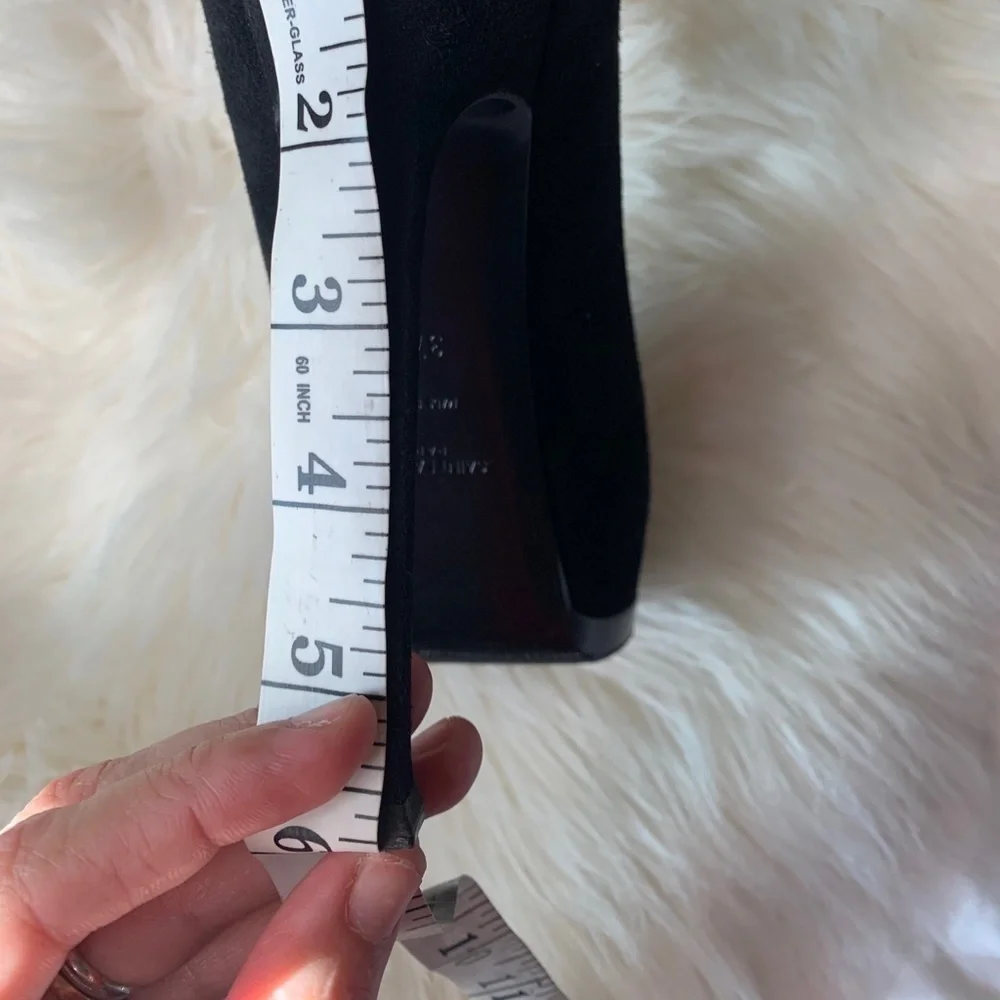 YSL 105 Cap Pump Black Suede/Patent